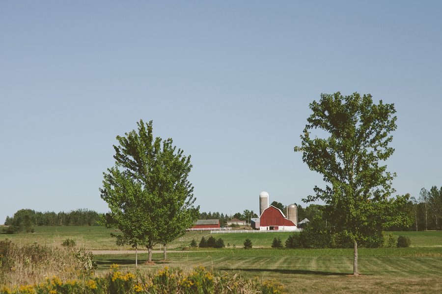 Wisconsin Farm Wedding Photography Stratford