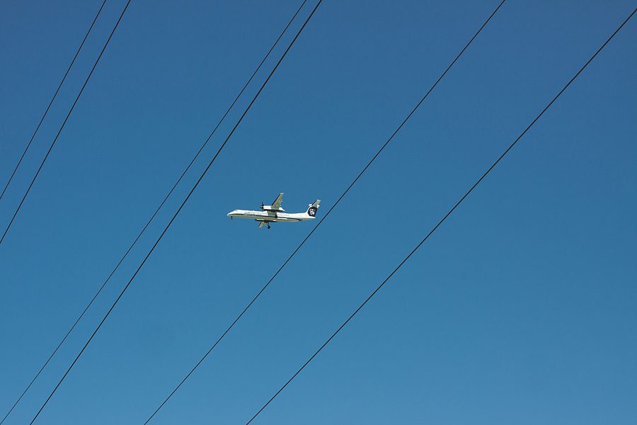 airplane flying in for landing