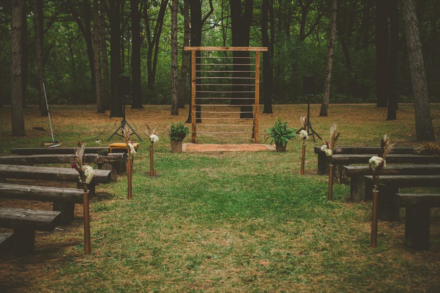Red Wing Minnesota wedding outdoors trees060
