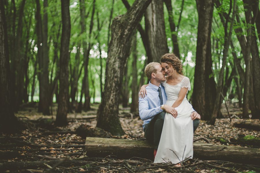 Red Wing Minnesota wedding outdoors trees085