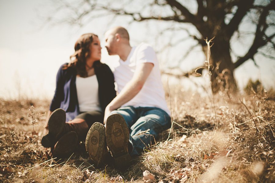 Carver Park outdoor engagement photography candid017