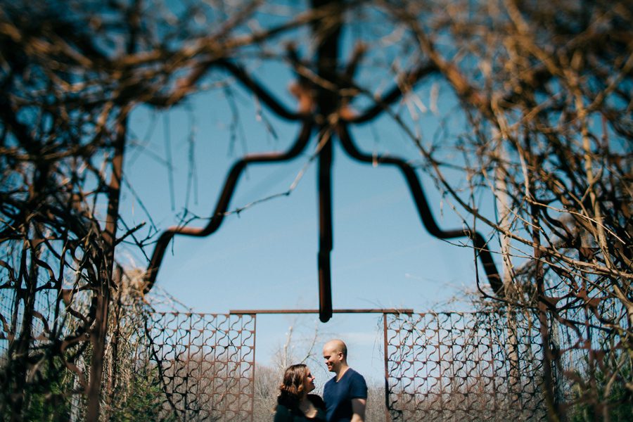 Carver Park outdoor engagement photography candid023