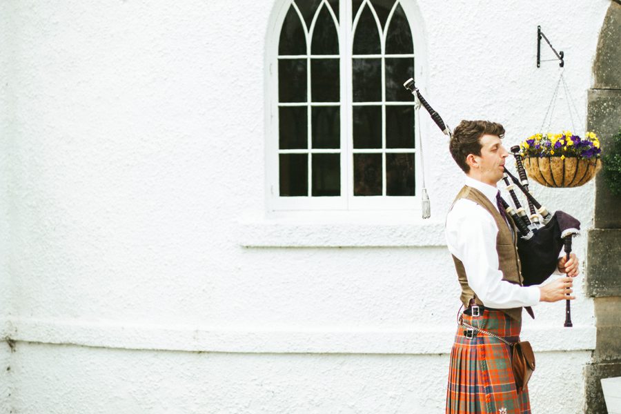 Scotland Highlands Achnagairn House Wedding057
