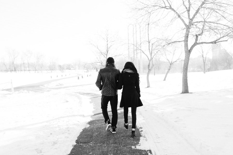 Zac Jenny Minnesota winter engagement pictures